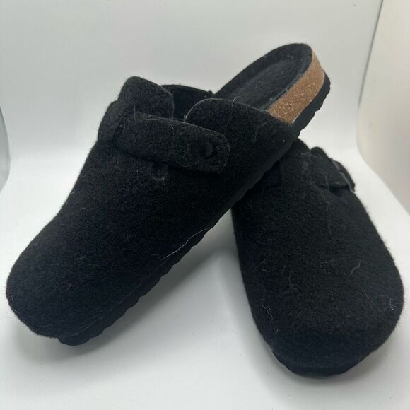 CUSHIONAIRE Women's Cork Footbed Clog with Faux Fur Lining 8.5 BLACK WOOL RETURN - Picture 7 of 7